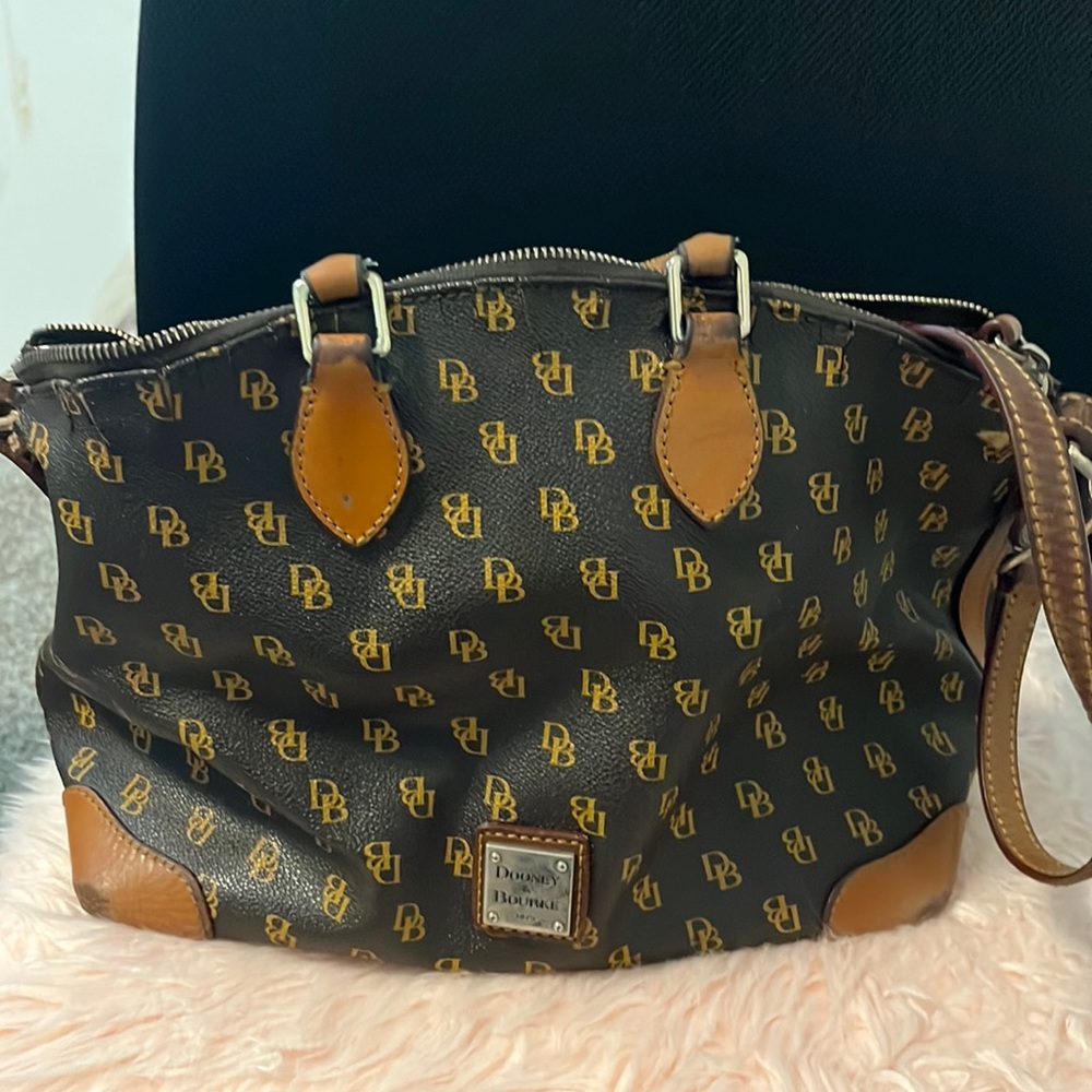 Vintage Dooney and Burke Bag